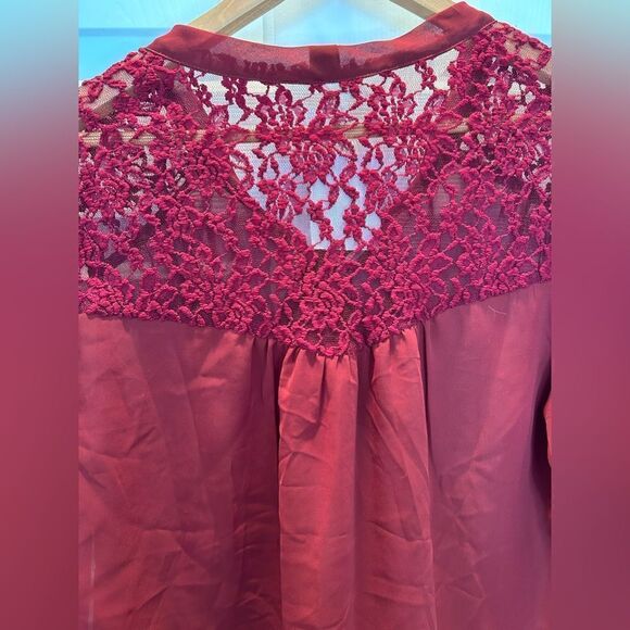 Live 4 TRUTH Lace Top Burgundy 3/4 Sleeve Junior's Size Large - Picture 3 of 6
